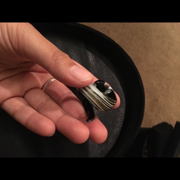 Glass blown statement ring - Picture 3 of 5